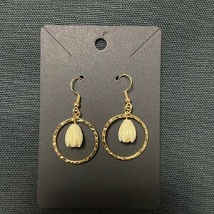 Pikake Flower Hamilton Gold Earrings (New)